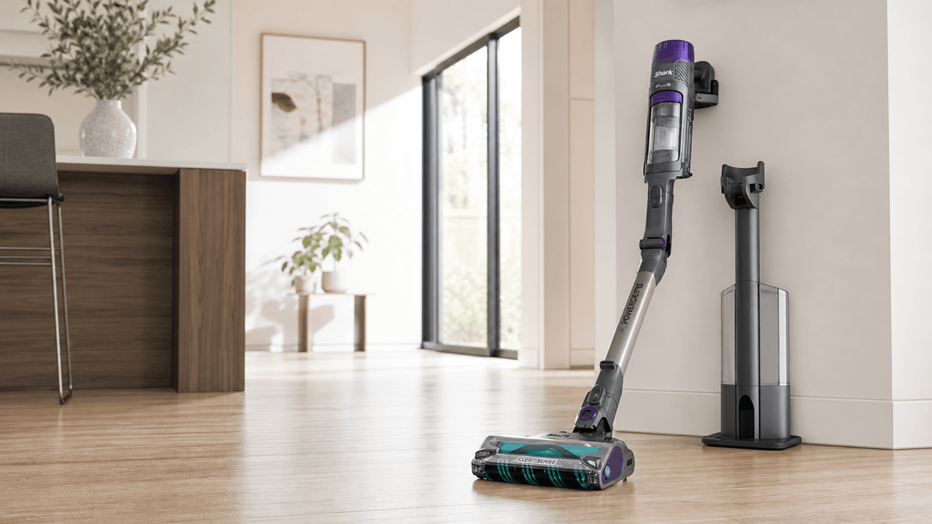 Immagine di Recensione Shark PowerDetect Clean & Empty: meno svuotamenti, più ingombro