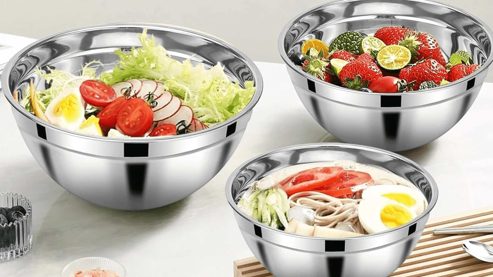 Immagine di 10 set di ciotole in acciaio inox perfetti per la tua cucina