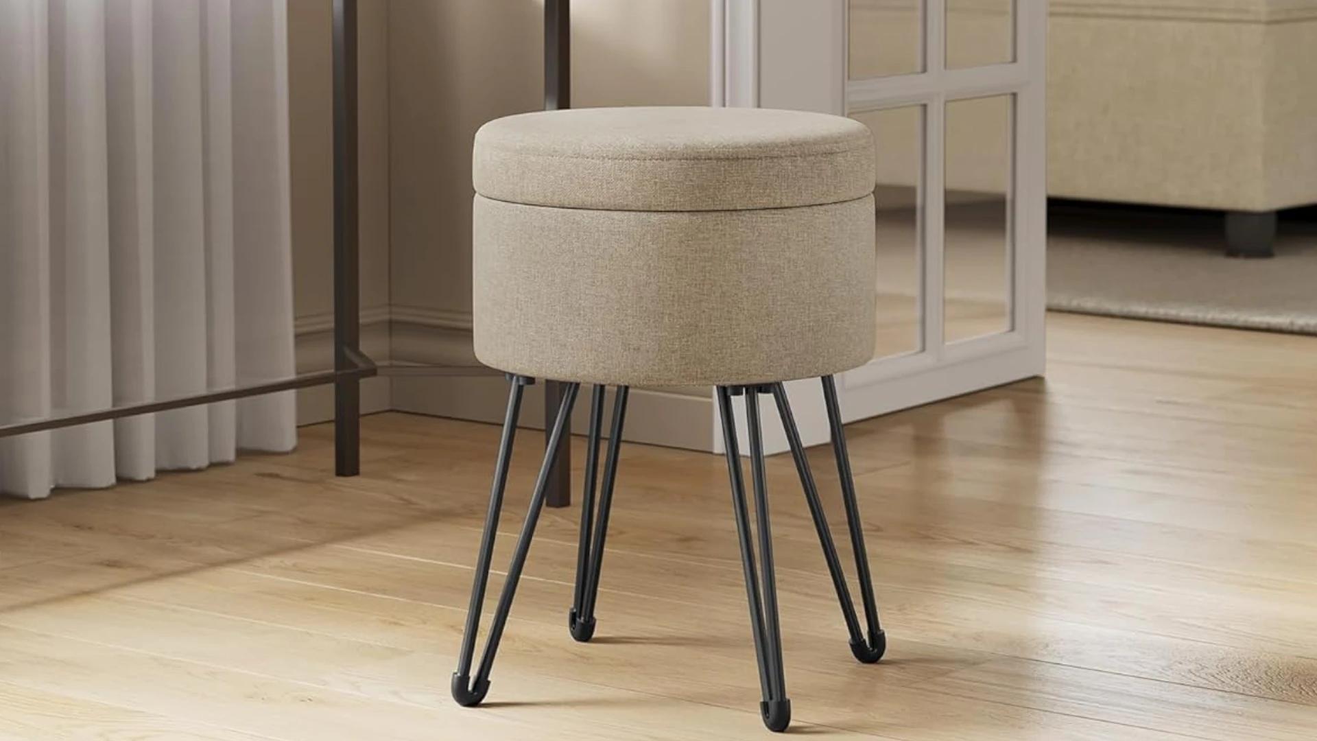 Immagine di Bello e funzionale: sgabello contenitore SONGMICS a 25€!