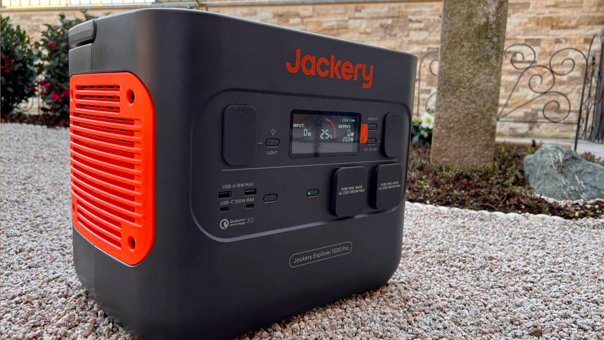 Immagine di Recensione Jackery Explorer 1500 Pro