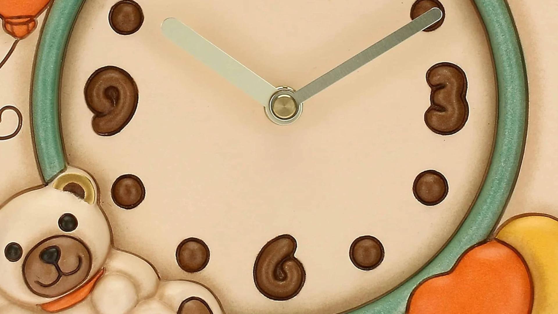 Immagine di 10 orologi da parete Thun e il tempo diventa poesia!