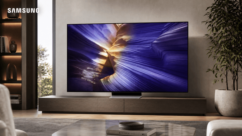 Immagine di Samsung OLED S93F da 48 pollici: ora lo sconto supera i 170€