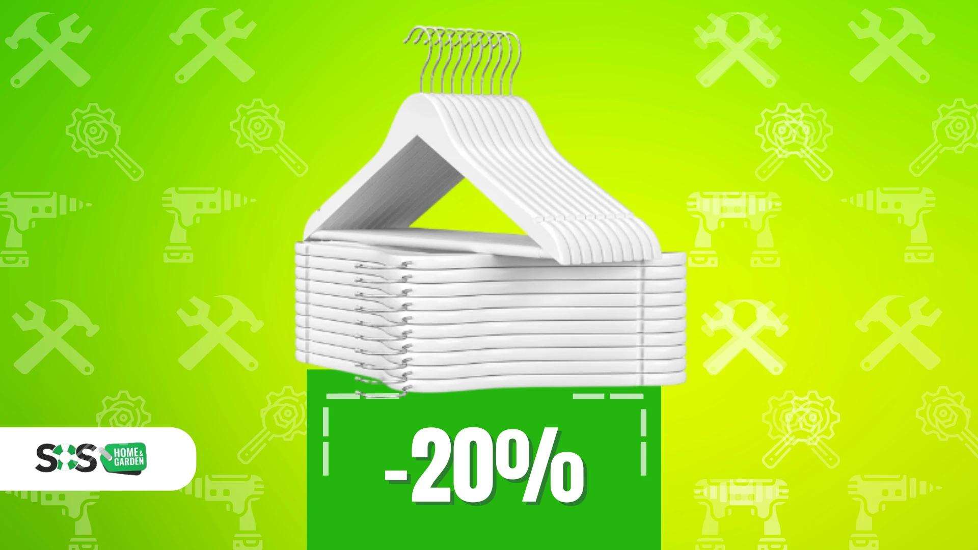 Immagine di Ordine nell'armadio con 20 grucce di legno a soli 15€!