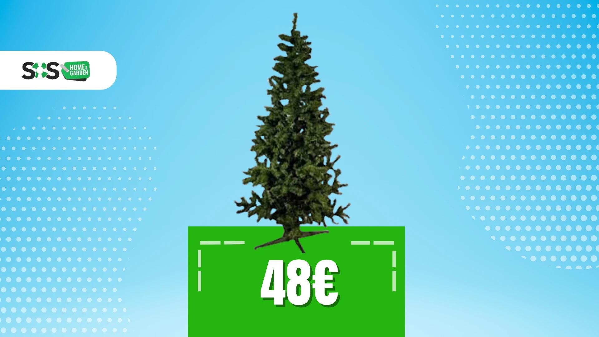 Immagine di Realistico? Questo albero di Natale inganna anche le renne!
