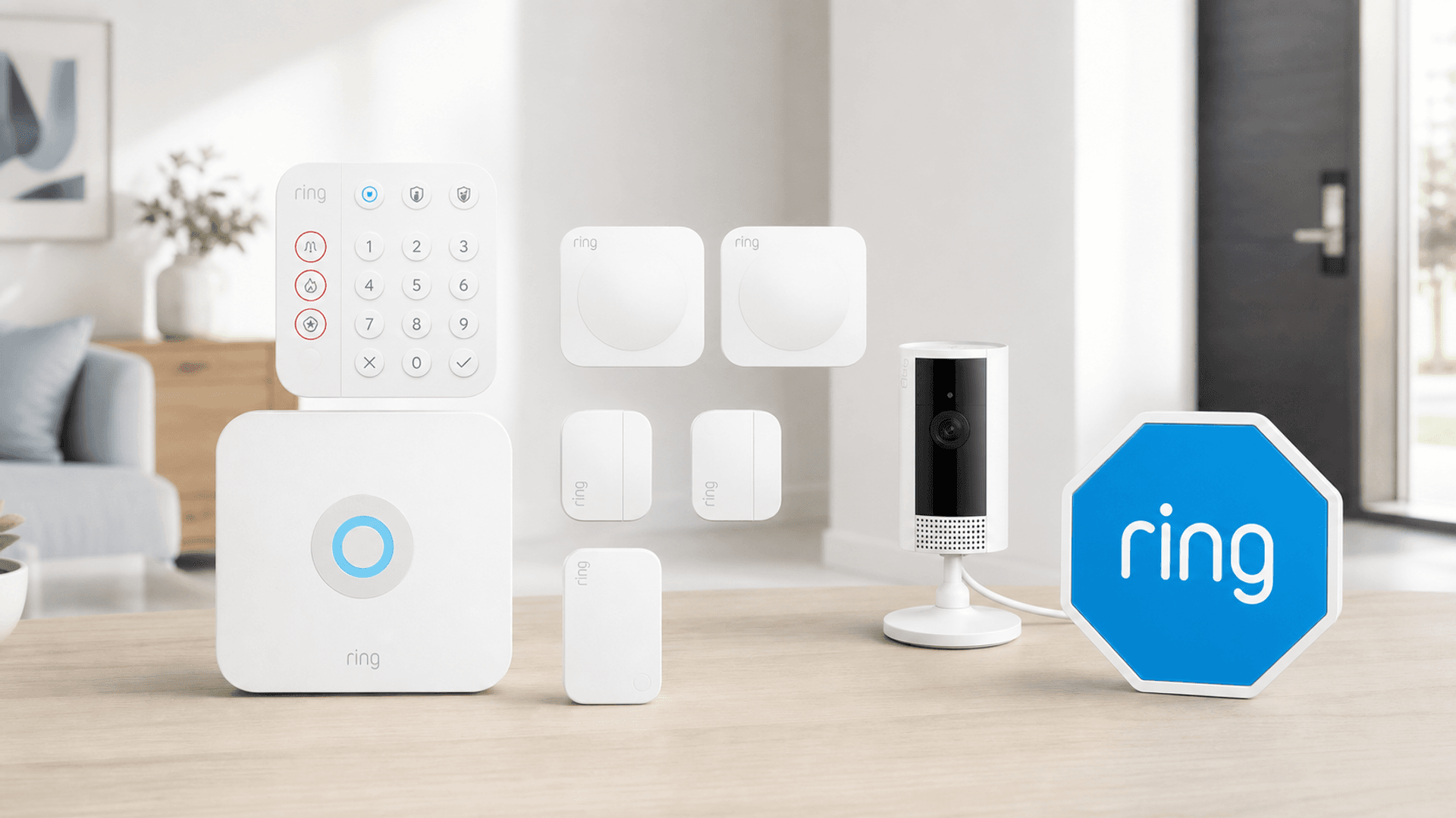 Immagine di Il kit Ring Alarm + videocamera interna fa risparmiare 172€